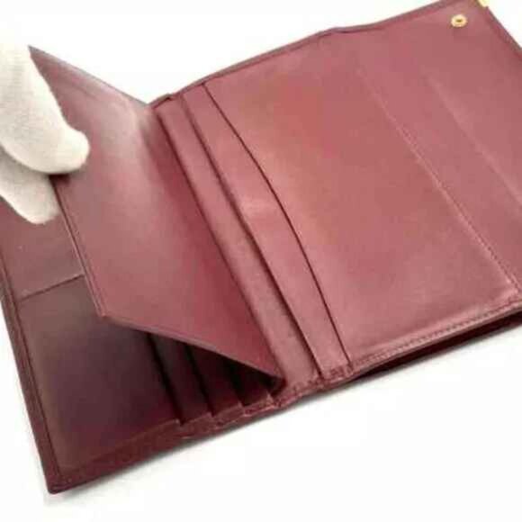 FULL INCLUSION CARTIER KISSLOCK TRIFOLD  WALLET ! [PRE-LOVED] - Picture 3 of 9